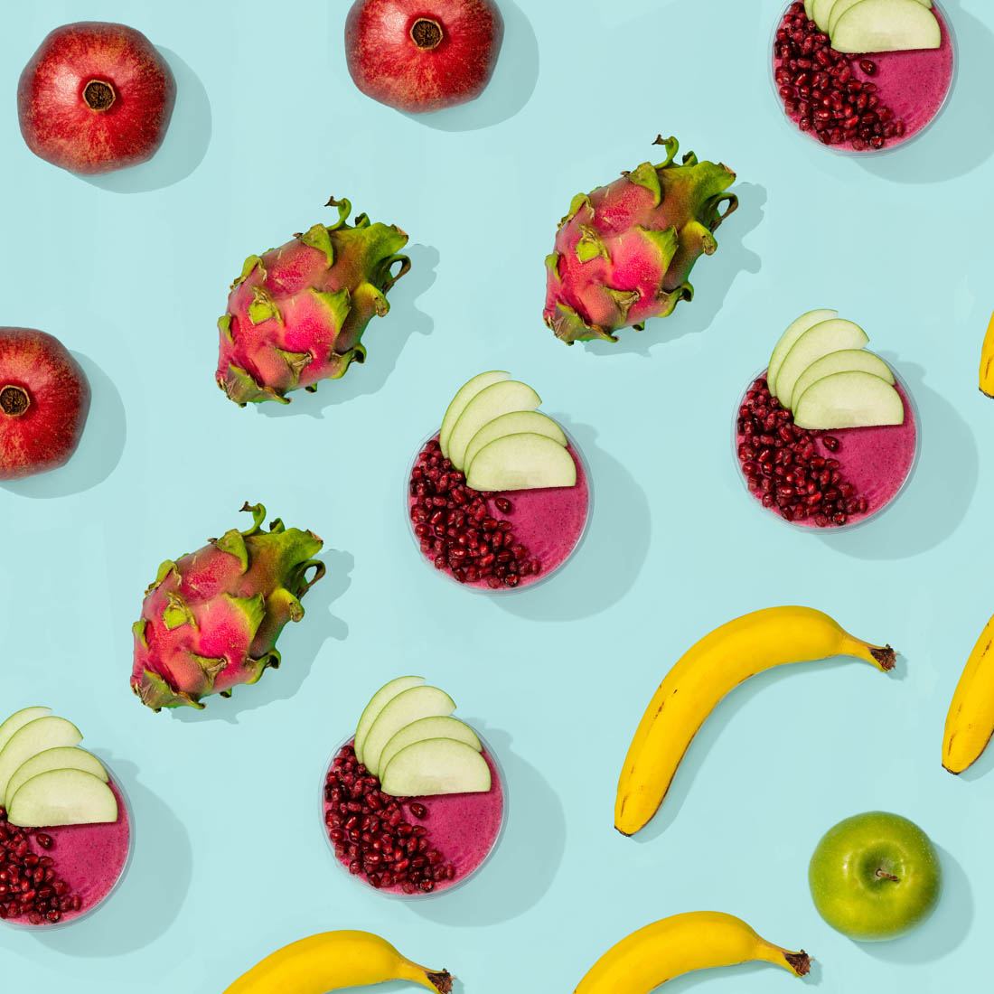 Nicely arranged dragon fruit, bananas, and acai bowls made by Rush Bowls and devlivered by our acai bowl catering in Oakland, CA team.